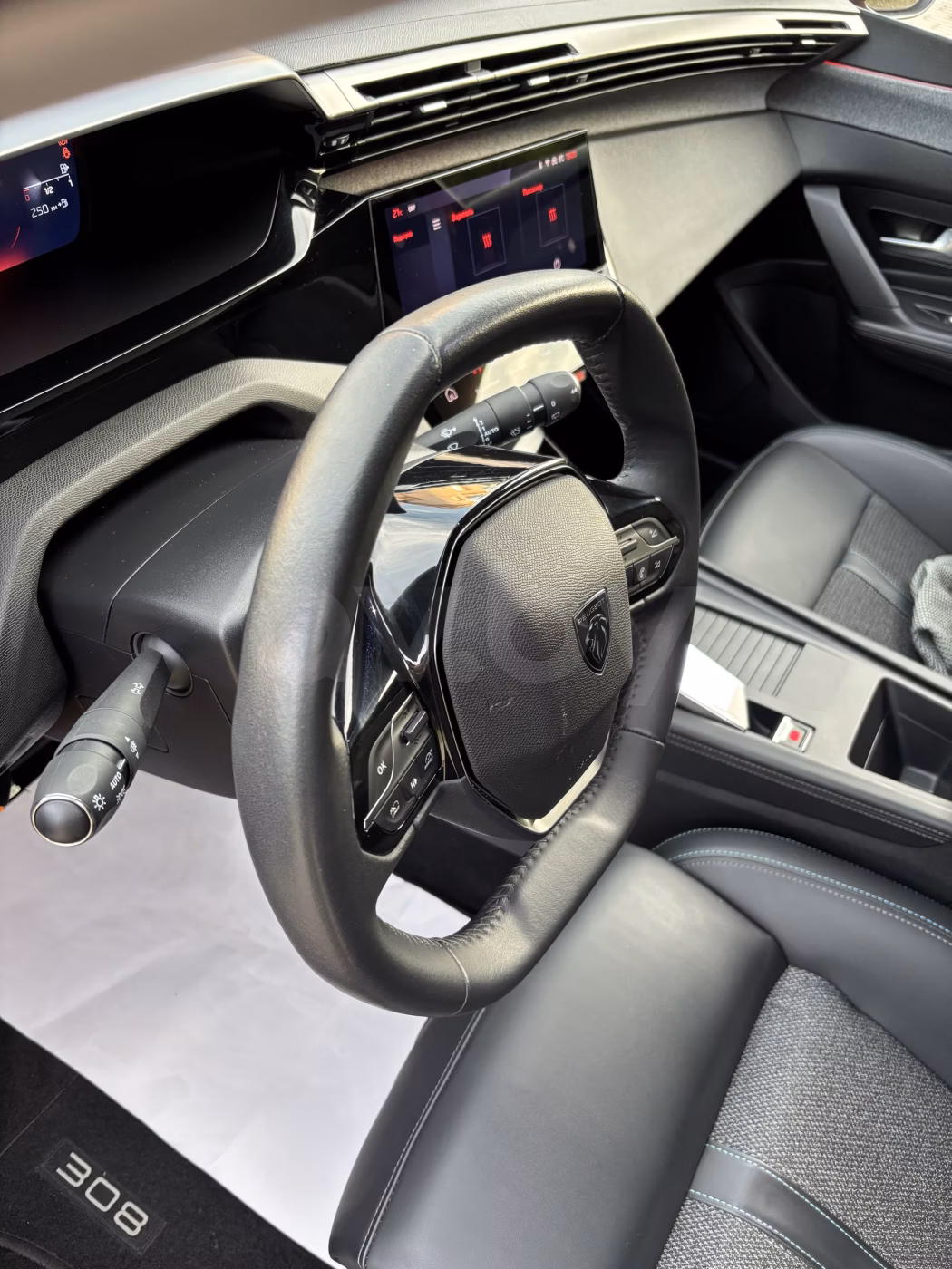 Peugeot 308 фото 17
