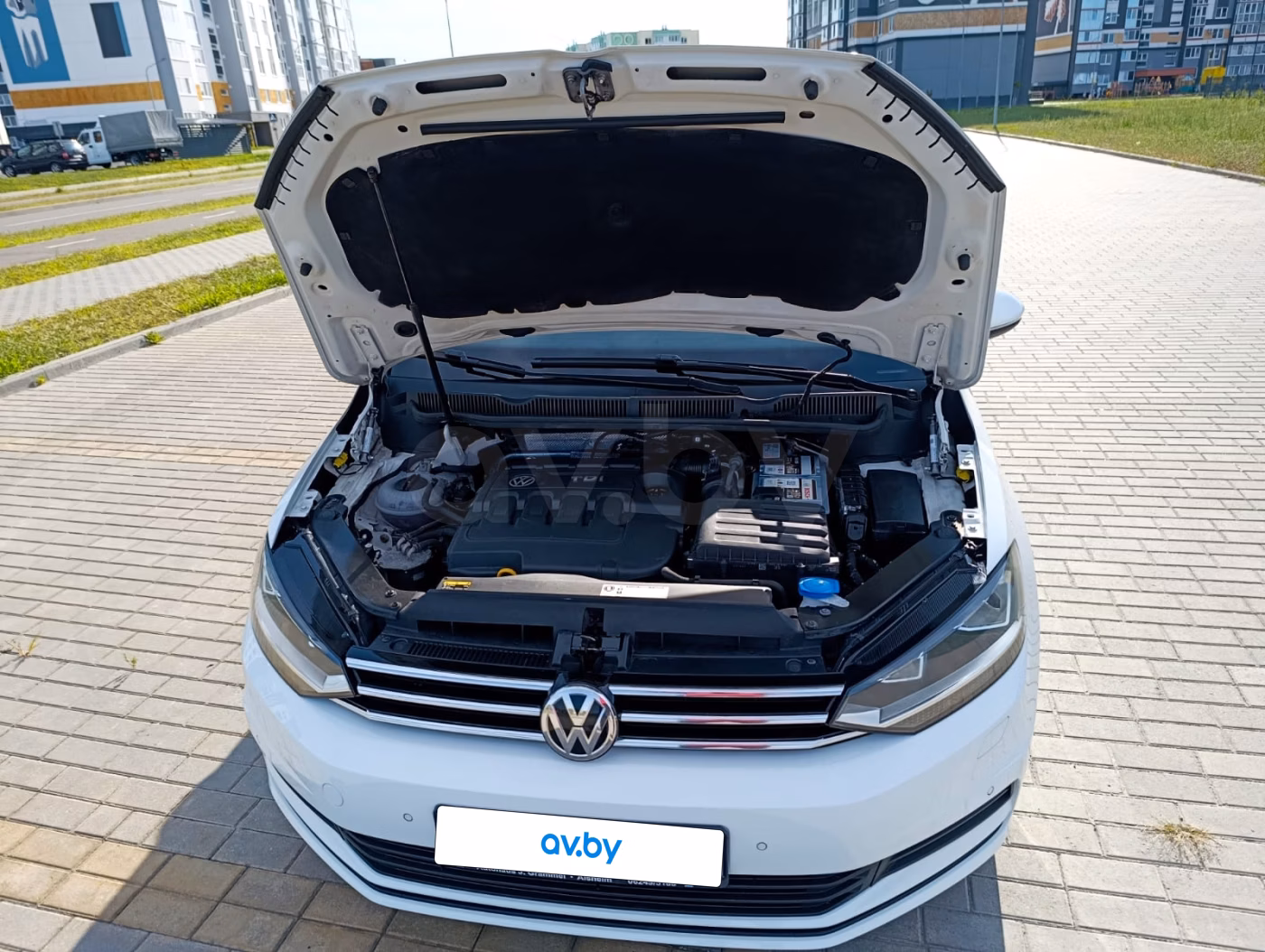 Volkswagen Touran фото 7