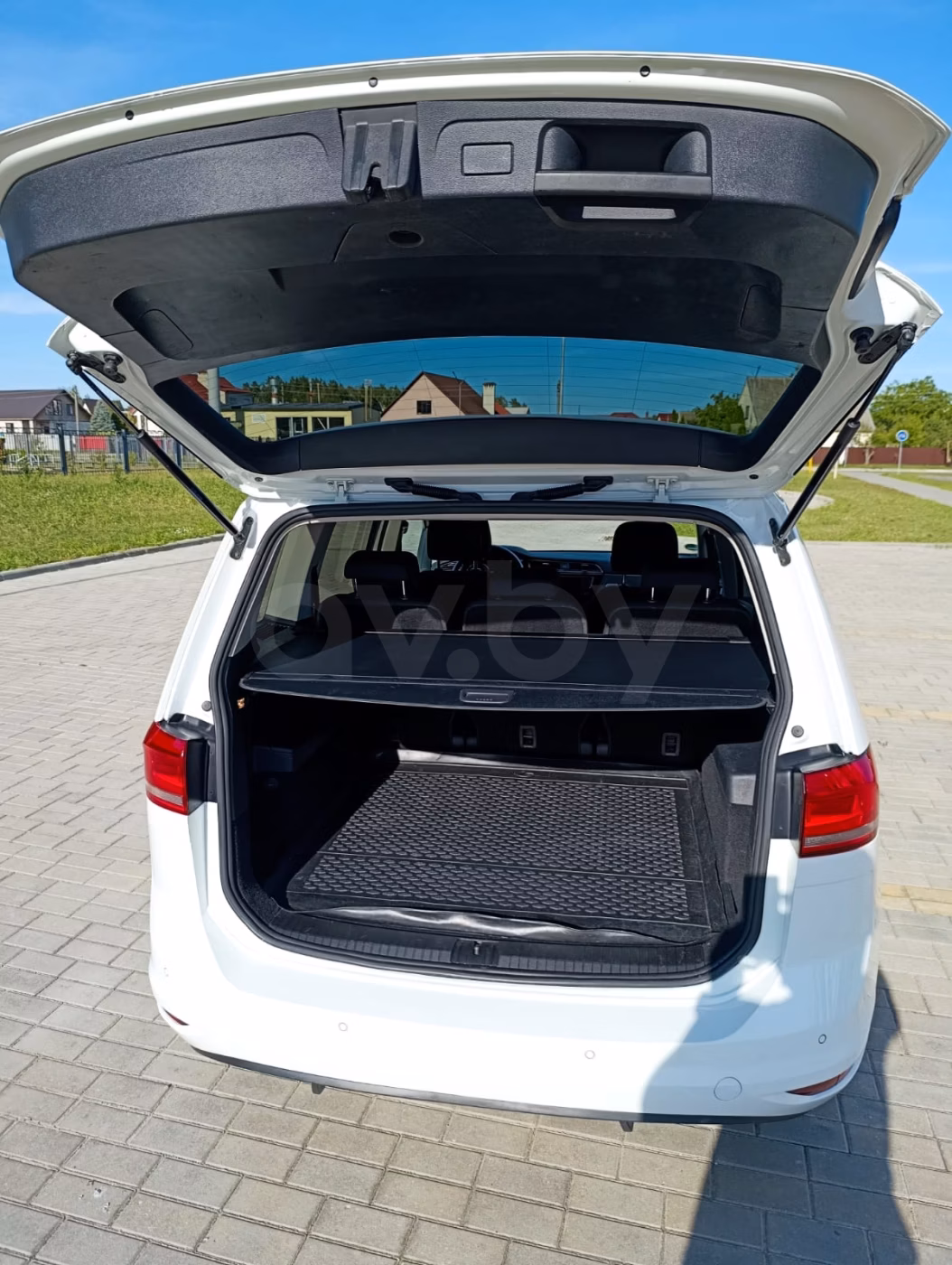 Volkswagen Touran фото 8