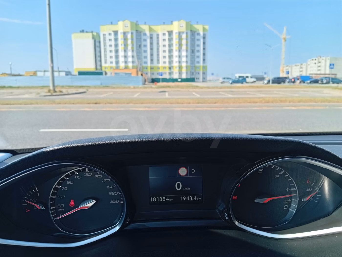 Peugeot 308 фото 9
