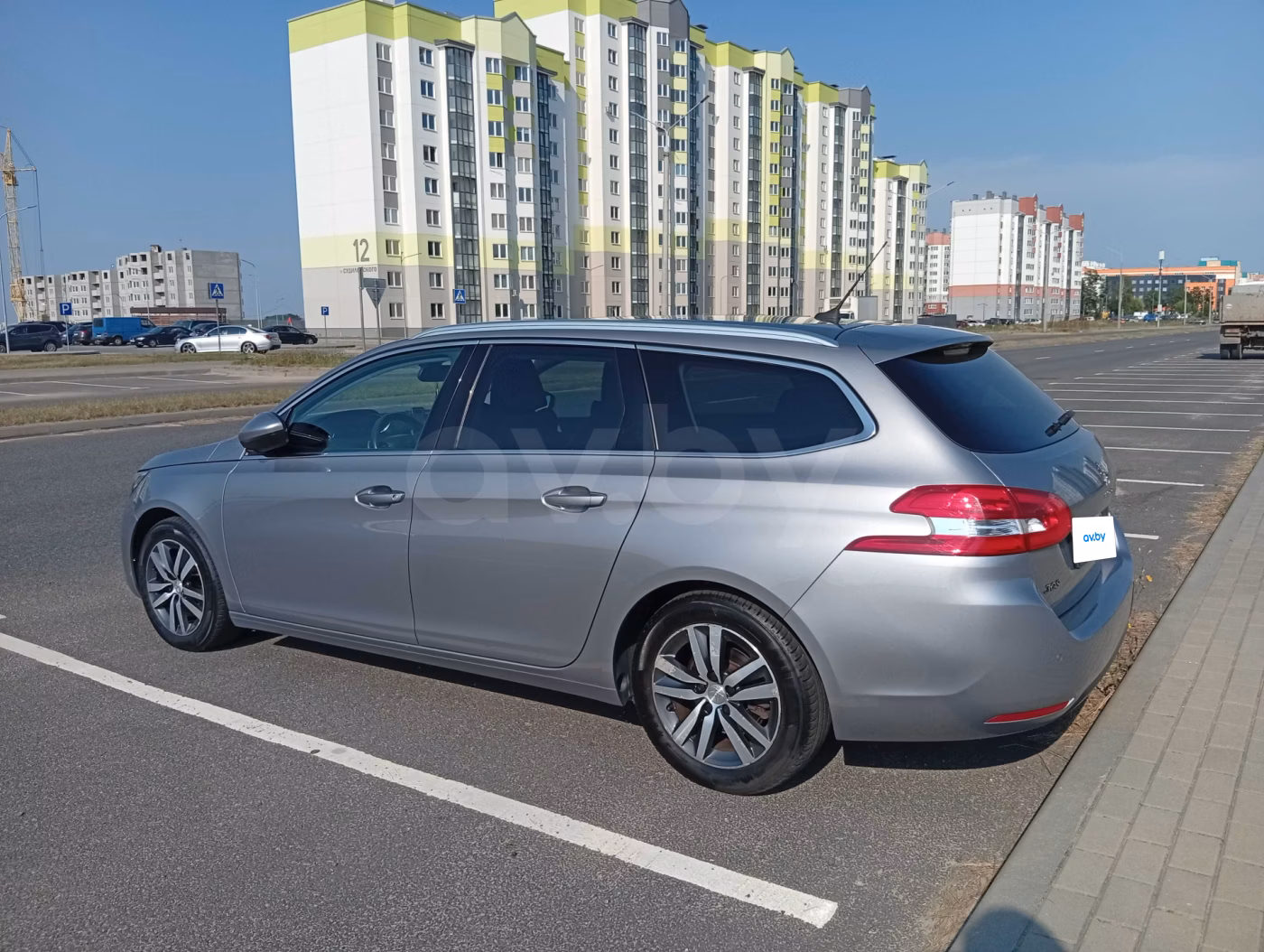 Peugeot 308 фото 2