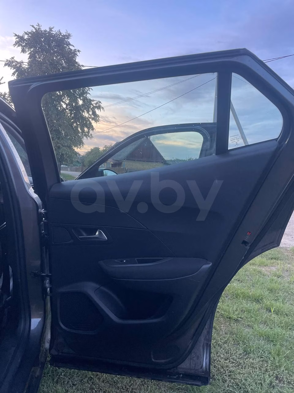Peugeot 2008 фото 5