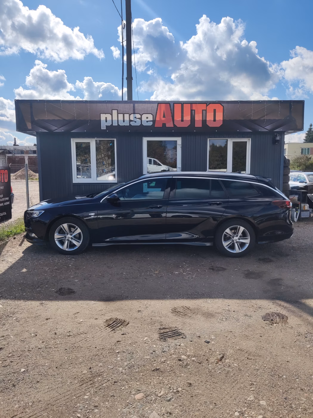 Opel Insignia фото 7