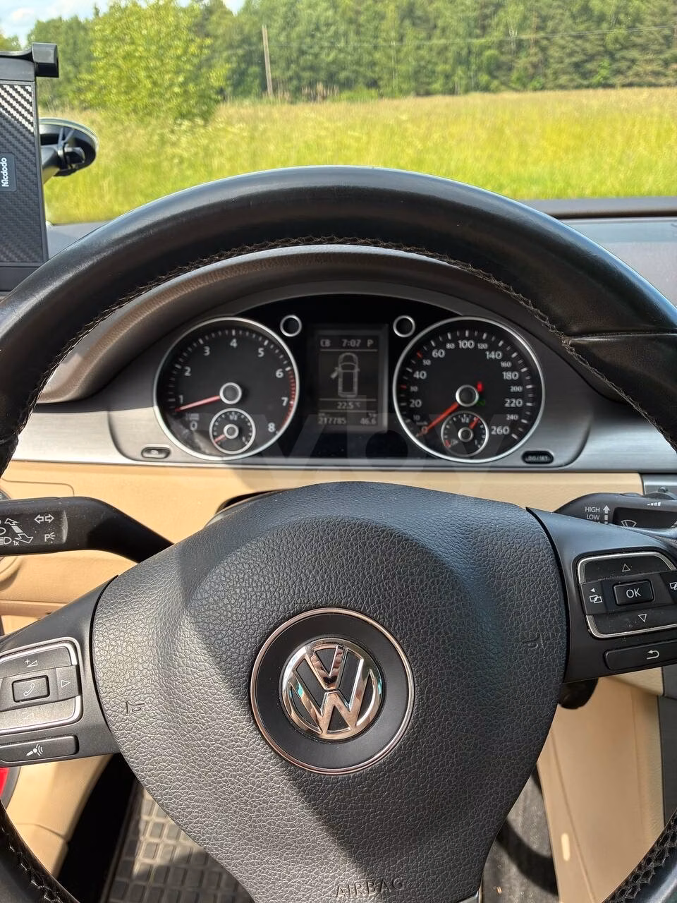 Volkswagen Passat фото 16