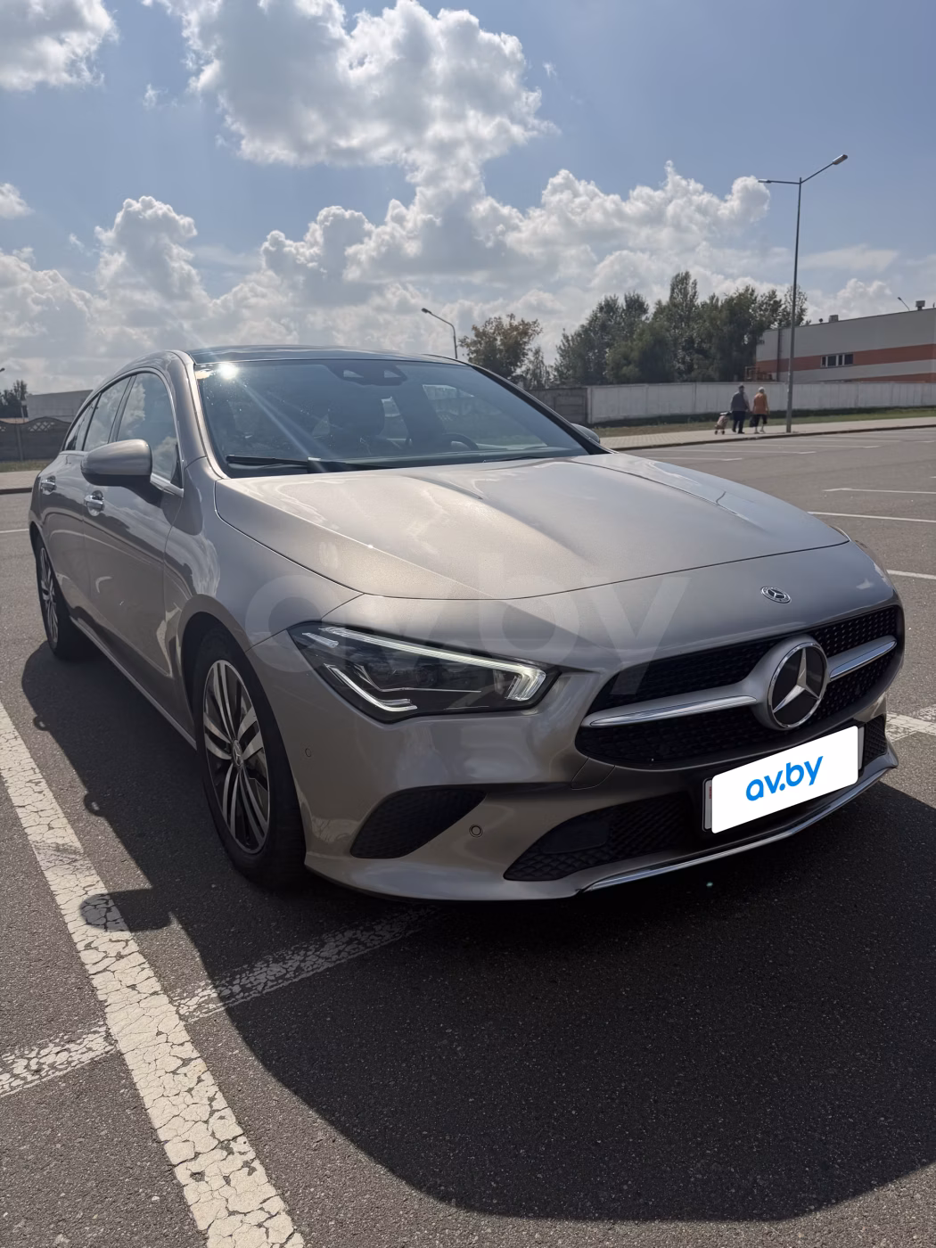Mercedes-Benz CLA