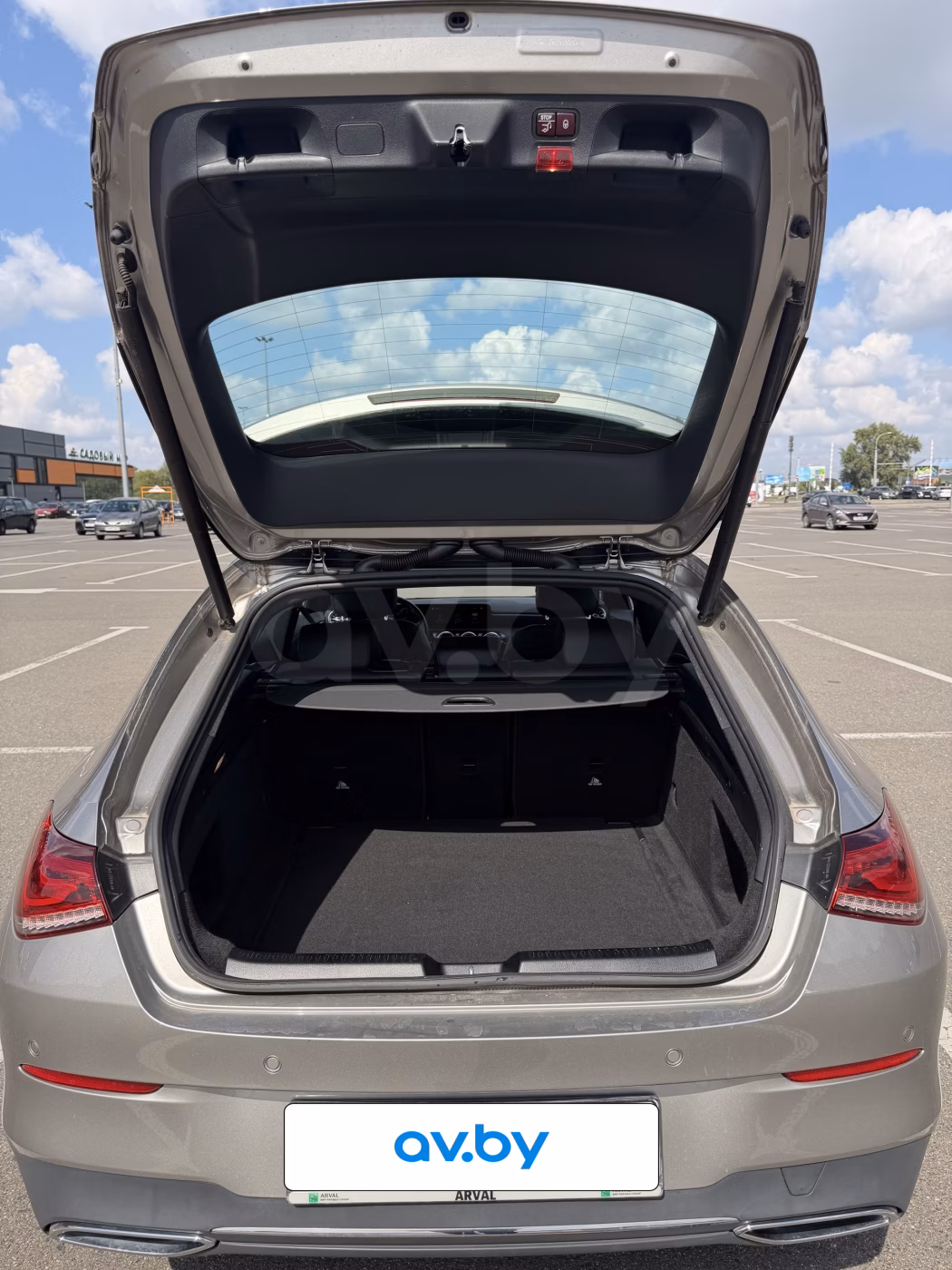 Mercedes-Benz CLA фото 9