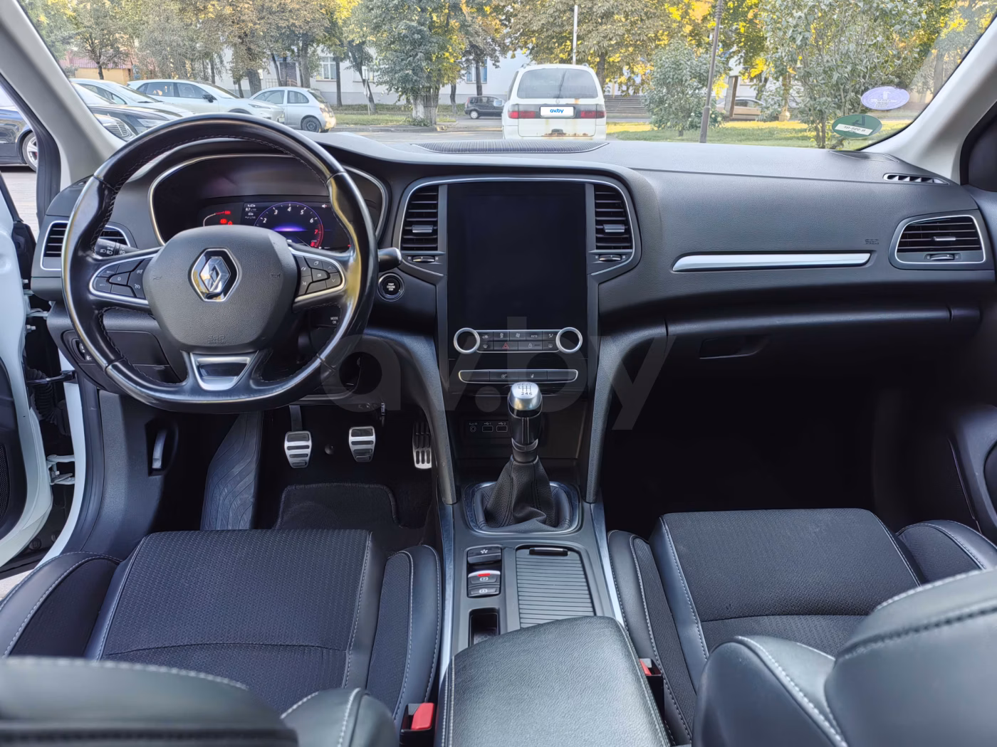 Renault Megane фото 22