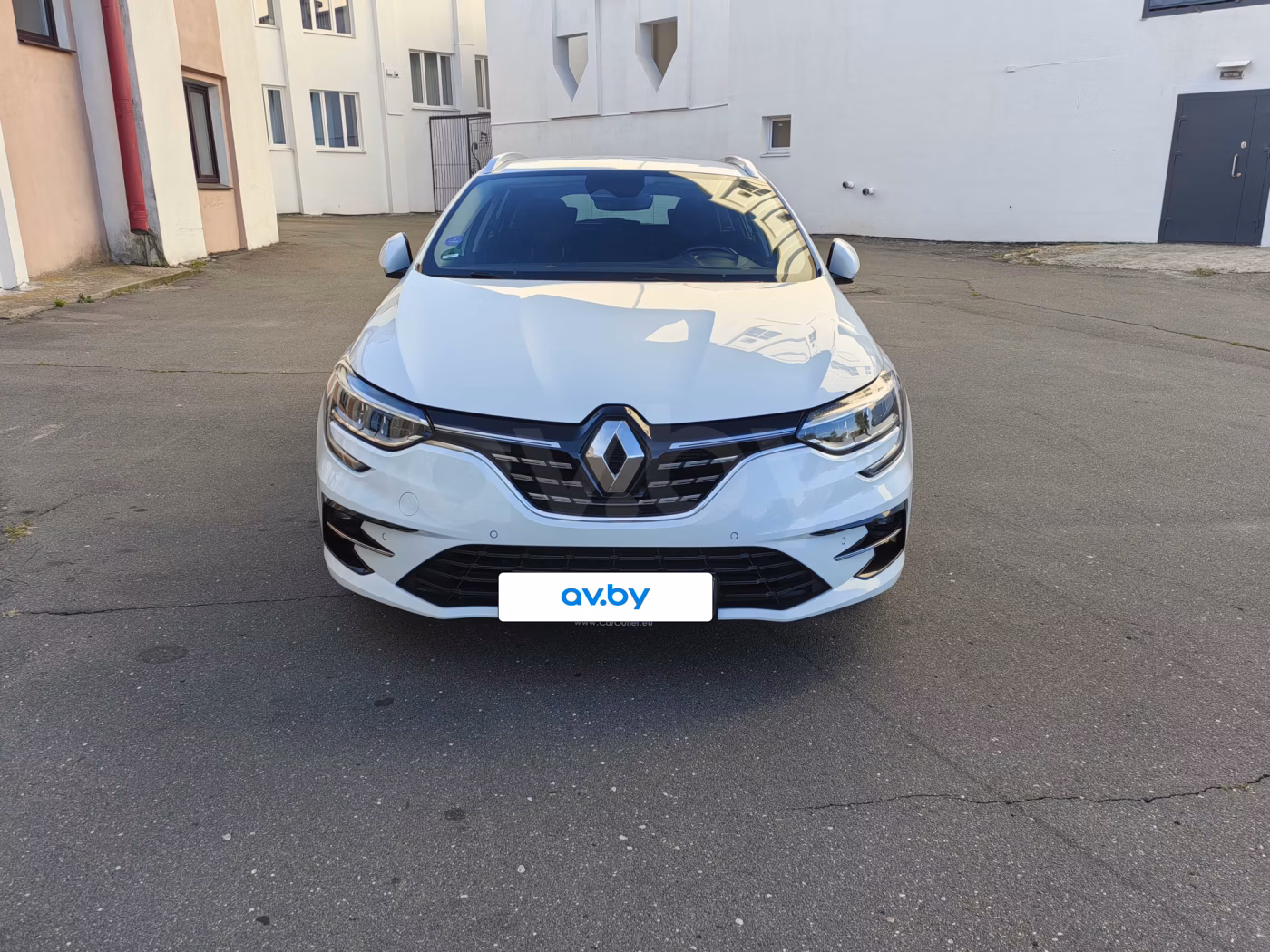Renault Megane фото 8