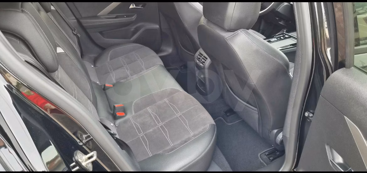 Opel Astra фото 8