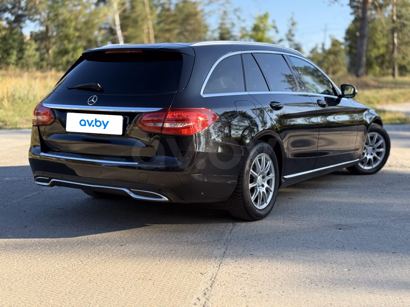 Mercedes-Benz C-Класс фото 12