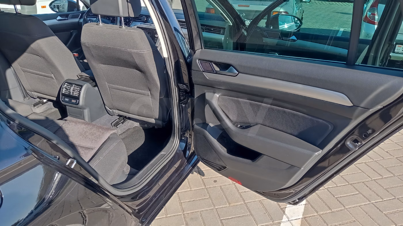 Volkswagen Passat фото 13