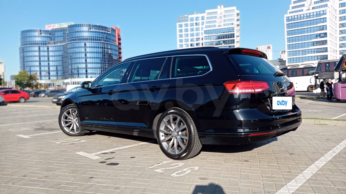Volkswagen Passat фото 3