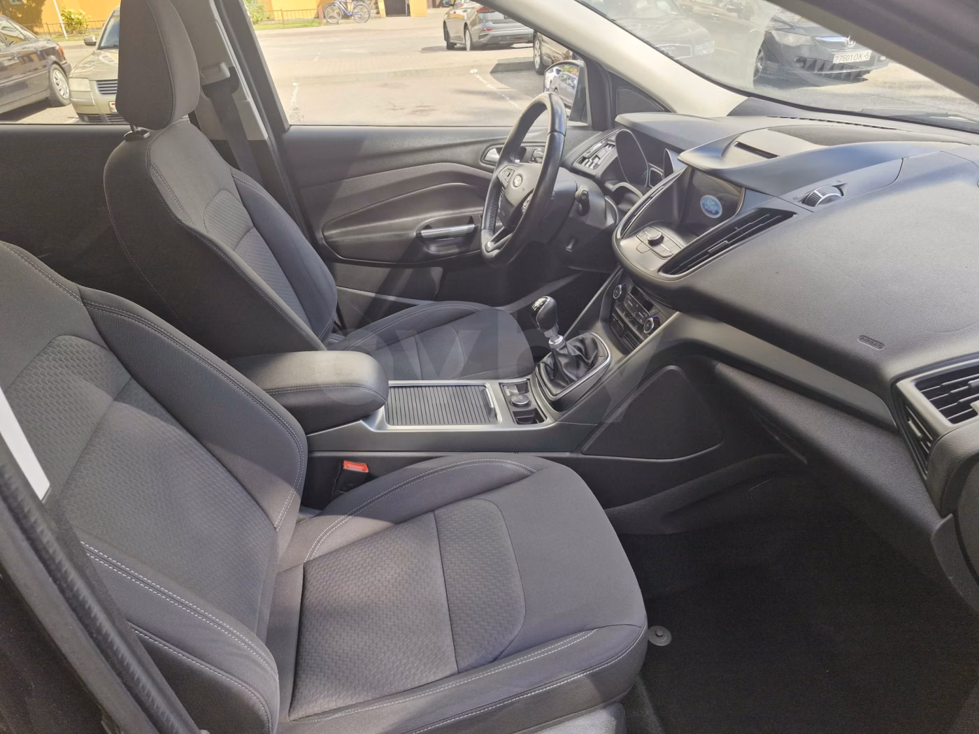 Ford Kuga фото 10