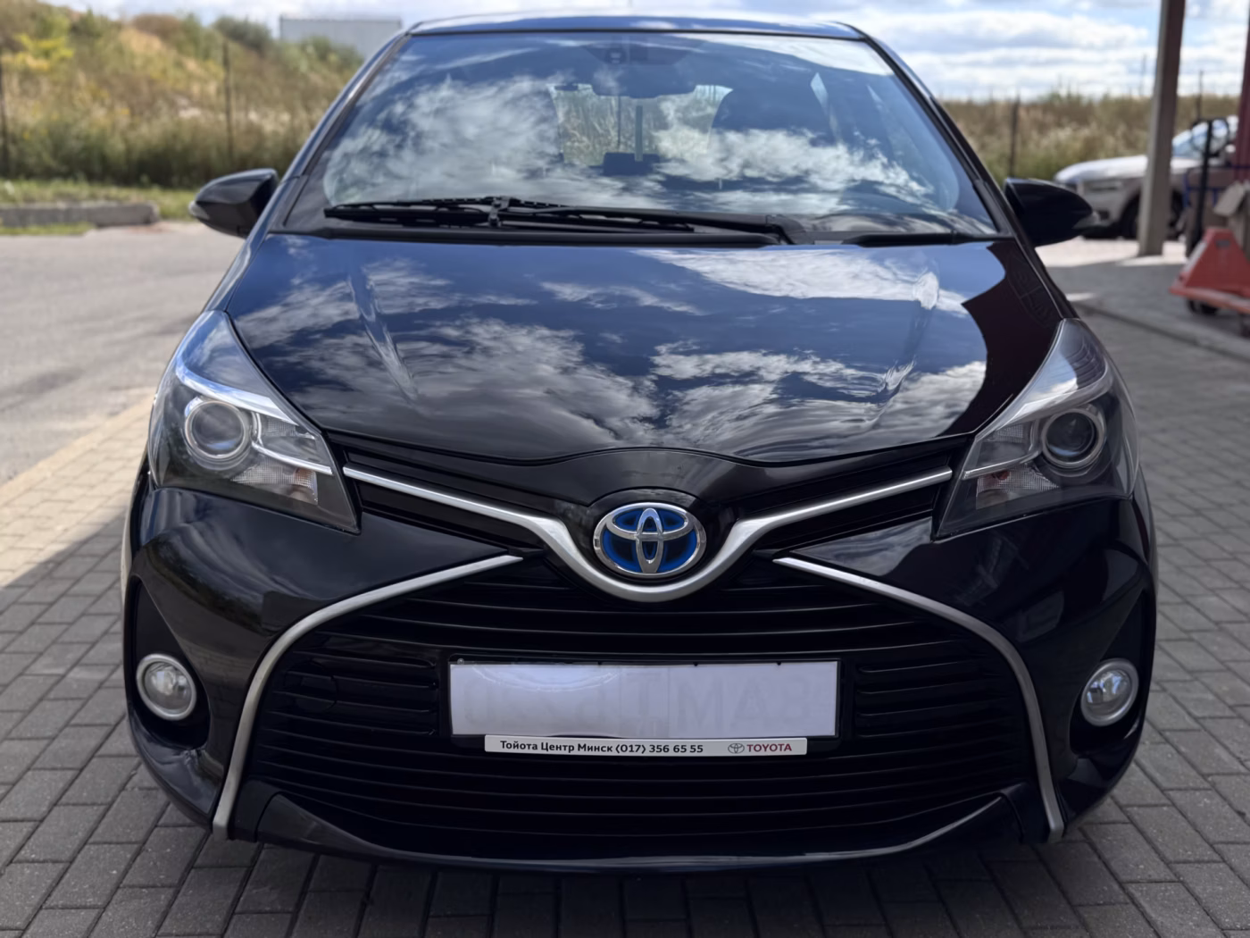 Toyota Yaris фото 22