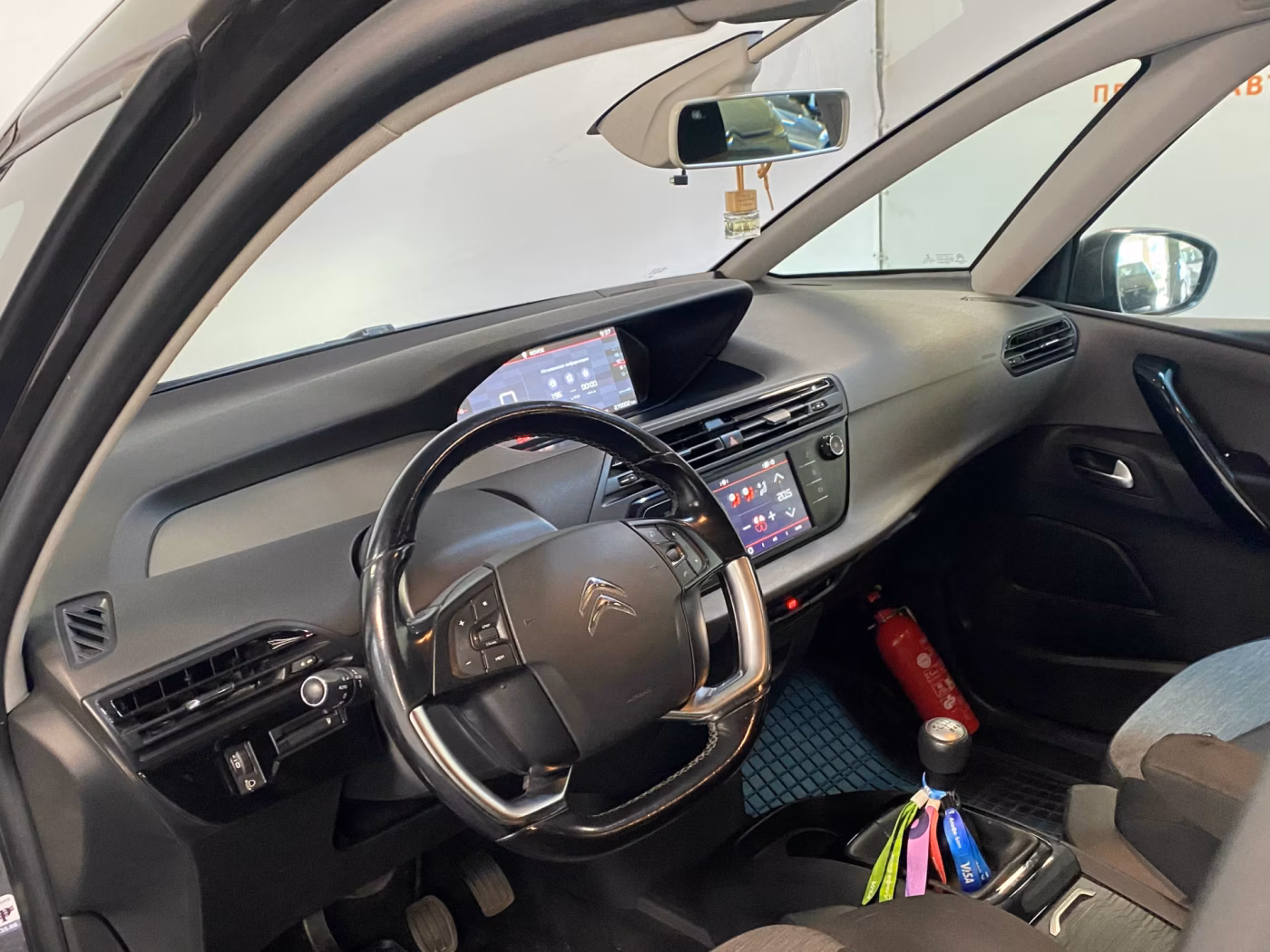 Citroen C4 Picasso фото 7
