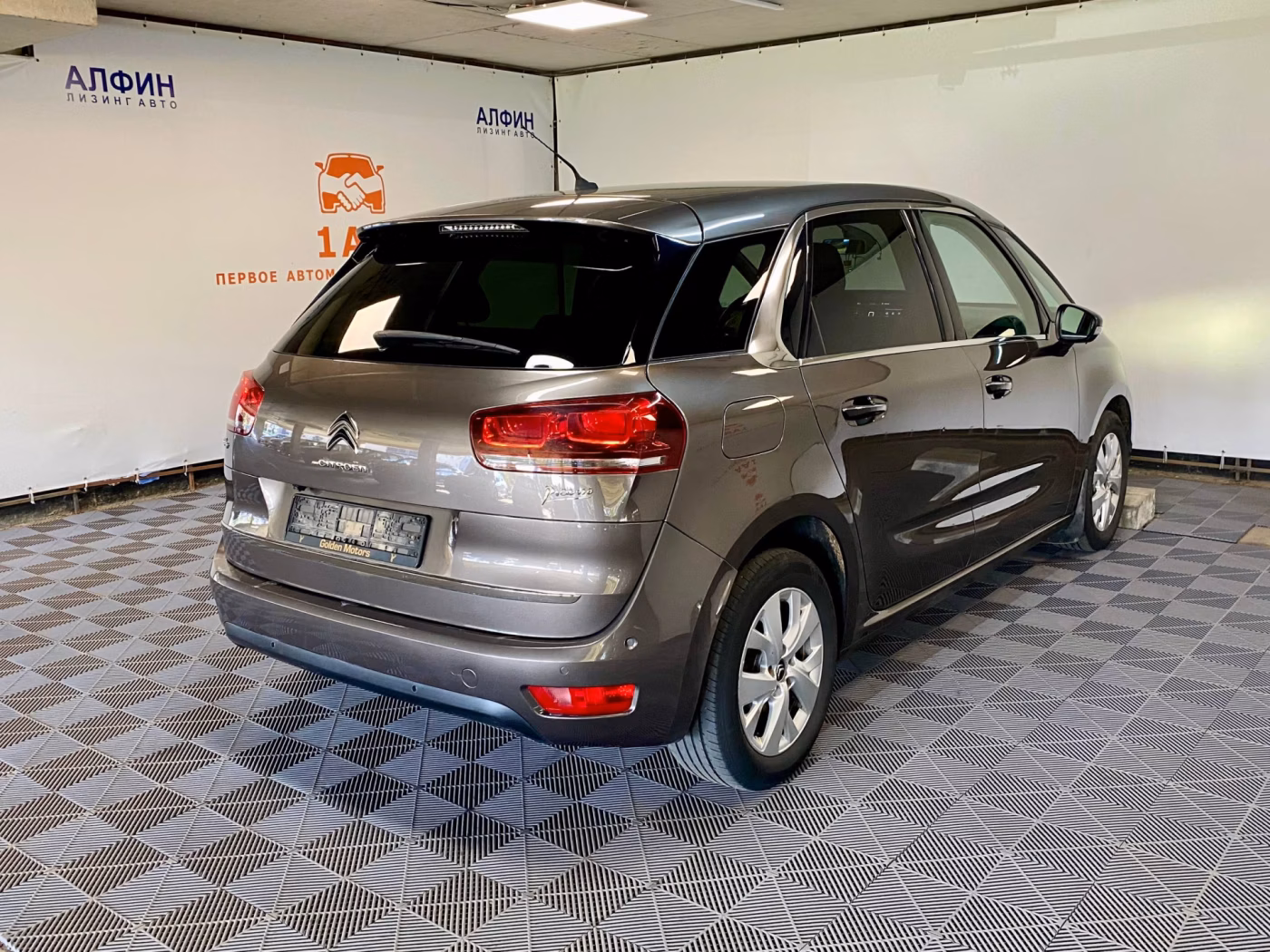 Citroen C4 Picasso фото 3