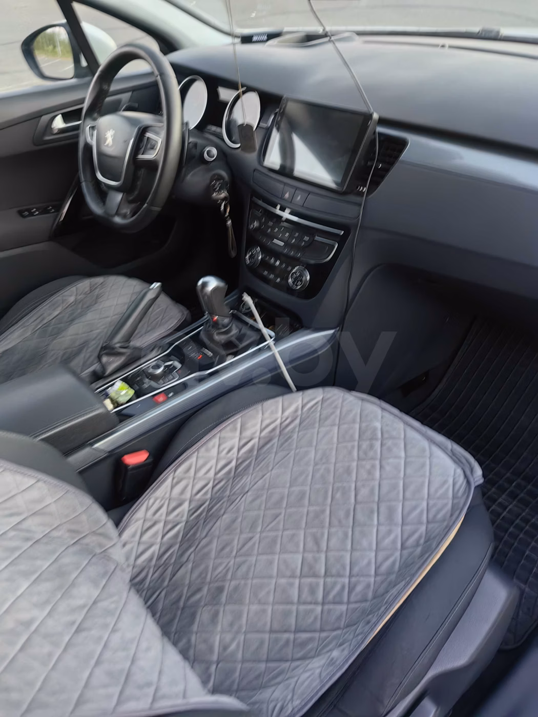 Peugeot 508 фото 13