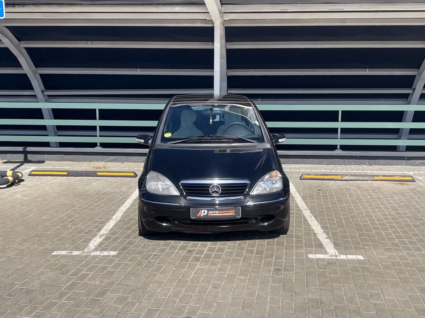 Mercedes-Benz A-Класс фото 2