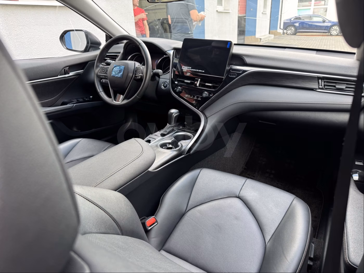 Toyota Camry фото 7