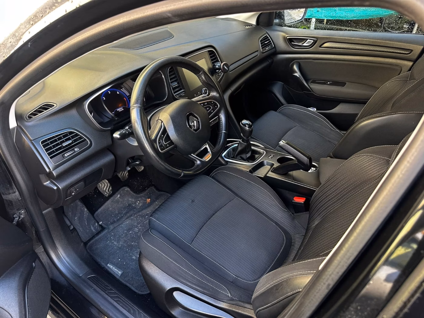 Nissan Juke фото 20