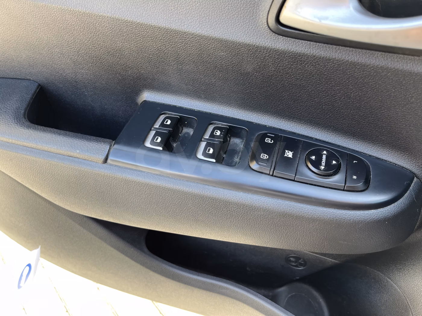 Kia Rio X (X-Line) фото 10