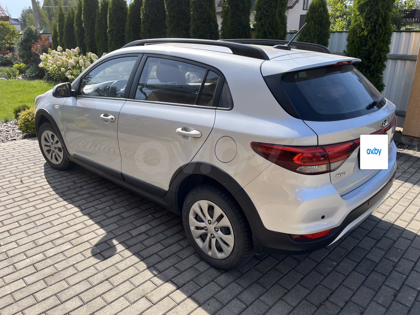Kia Rio X (X-Line) фото 2