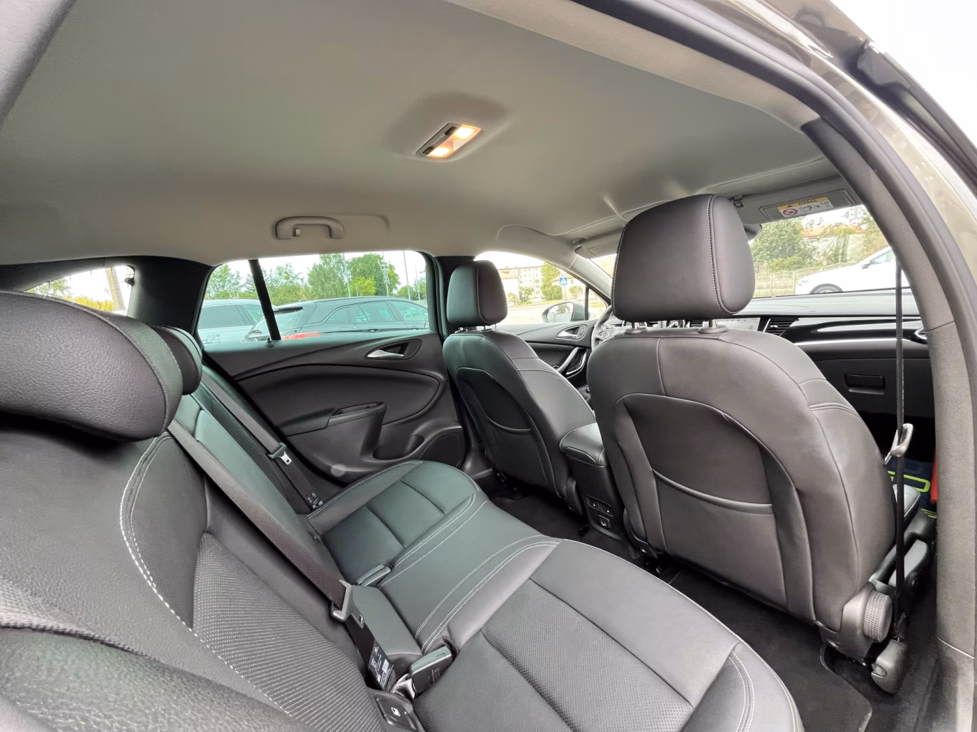 Opel Astra фото 16