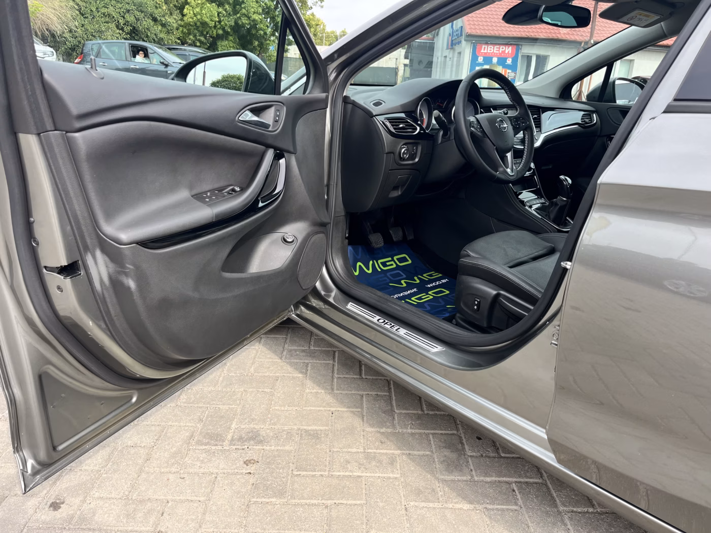 Opel Astra фото 19
