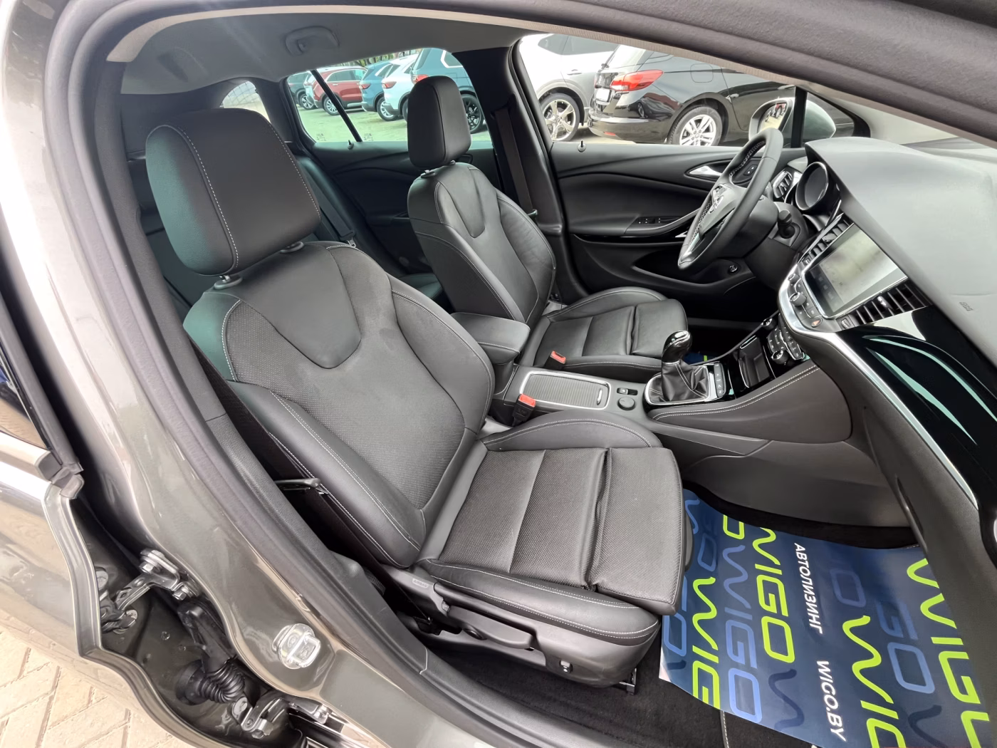 Opel Astra фото 8