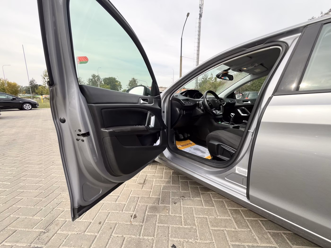 Peugeot 308 фото 18