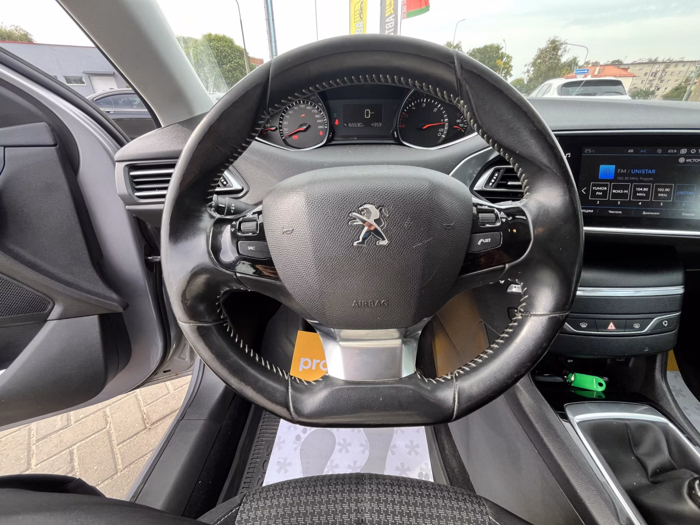 Peugeot 308 фото 21