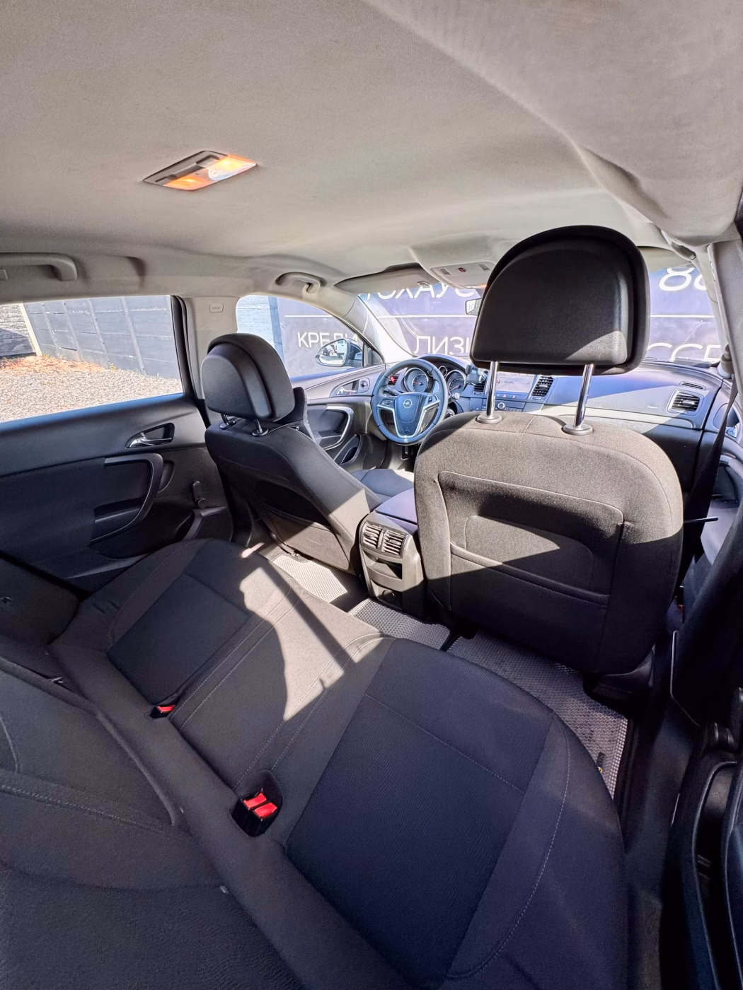 Opel Insignia фото 12