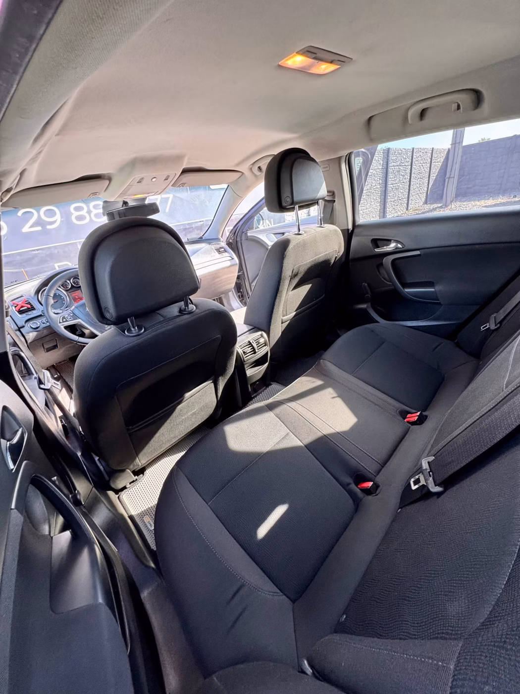 Opel Insignia фото 13