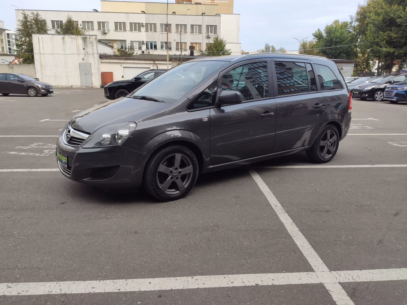 Opel Zafira фото 7