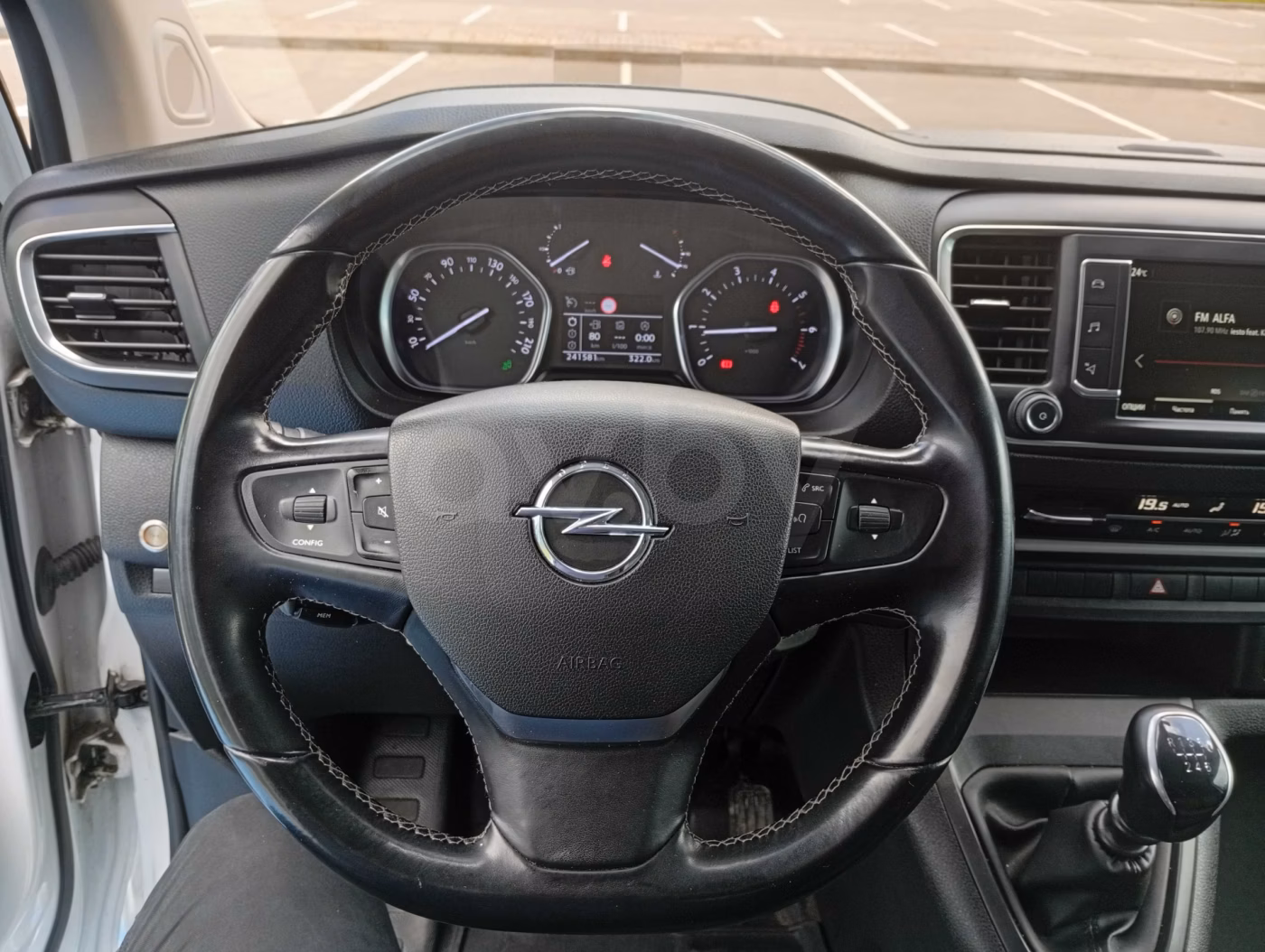 Opel Zafira Life фото 15