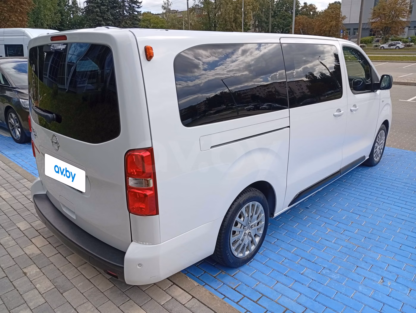 Opel Zafira Life фото 7