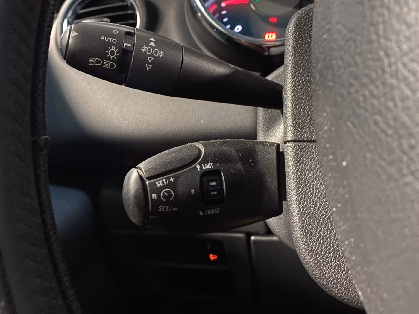 Peugeot 3008 фото 8