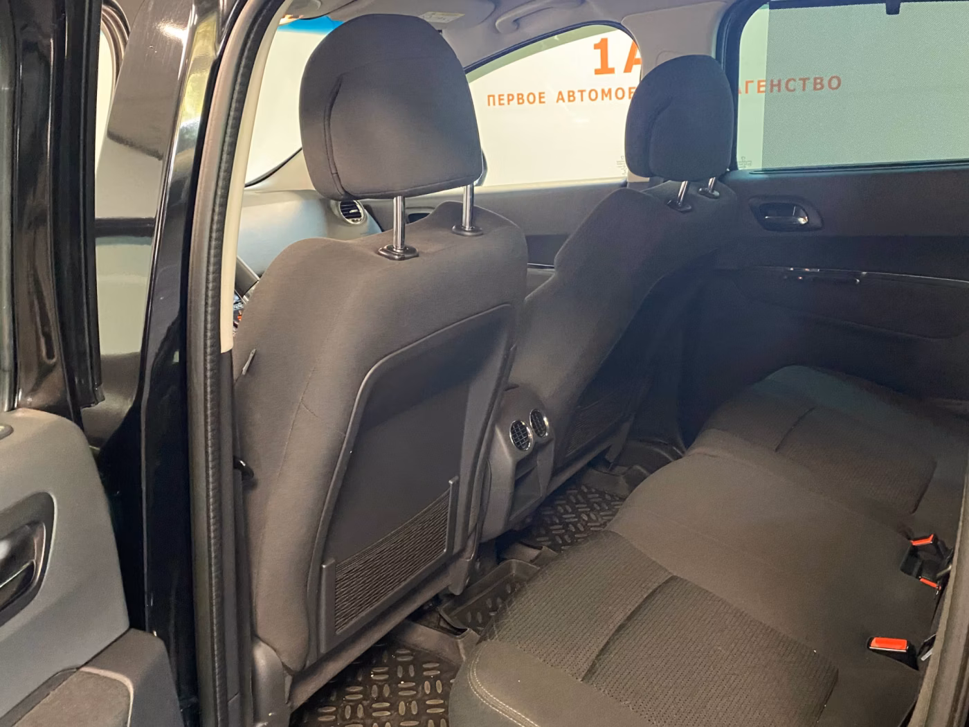 Peugeot 3008 фото 6