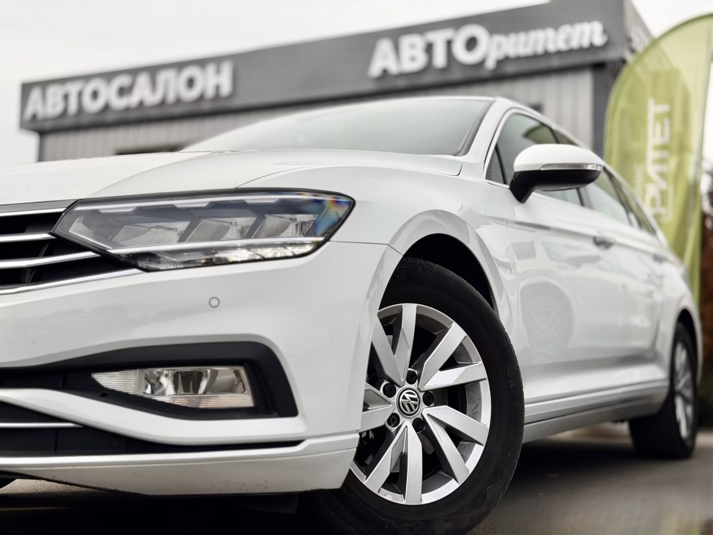 Volkswagen Passat фото 2