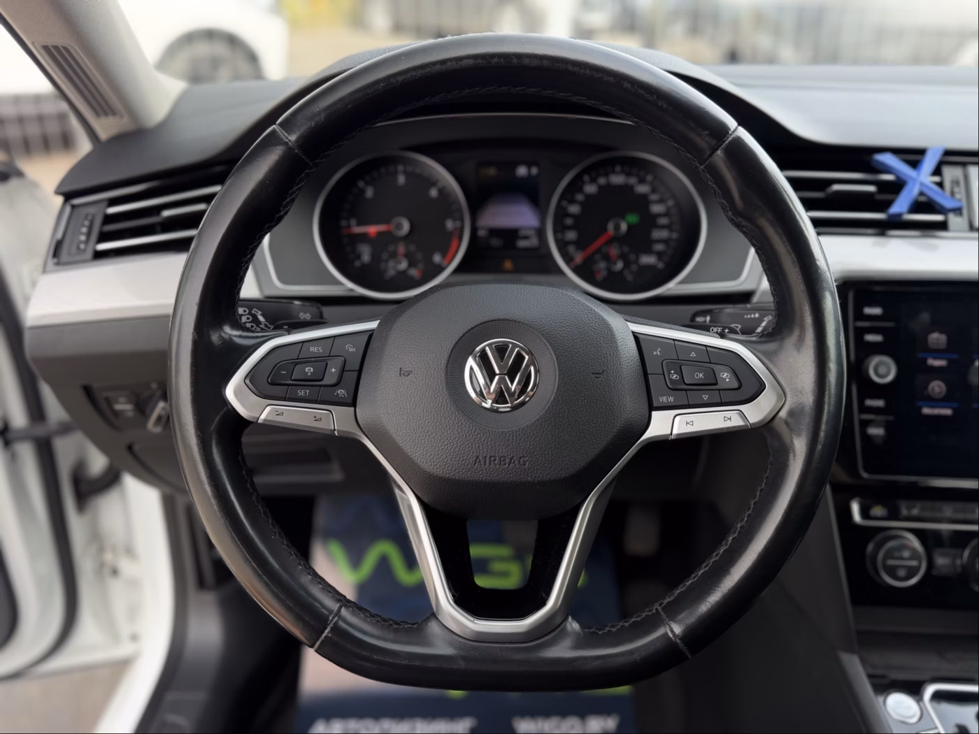 Volkswagen Passat фото 21