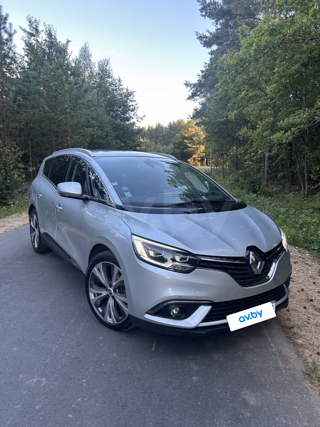 Renault Grand Scenic фото 2