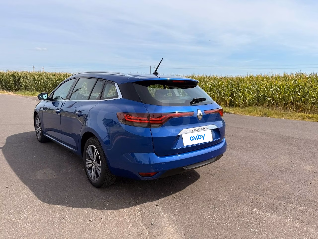 Renault Megane фото 10