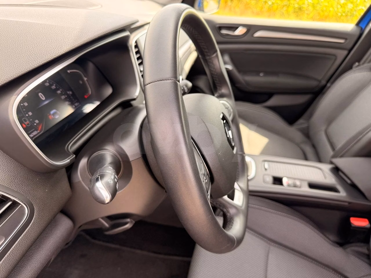 Renault Megane фото 18