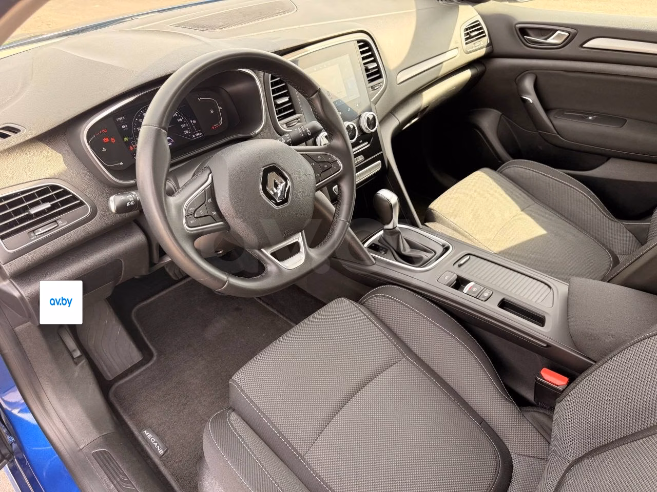 Renault Megane фото 19