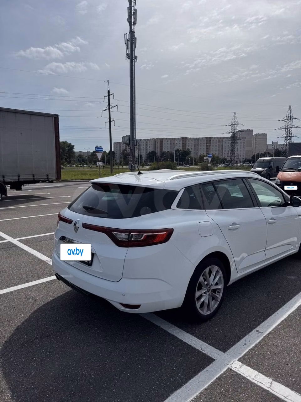 Renault Megane фото 5