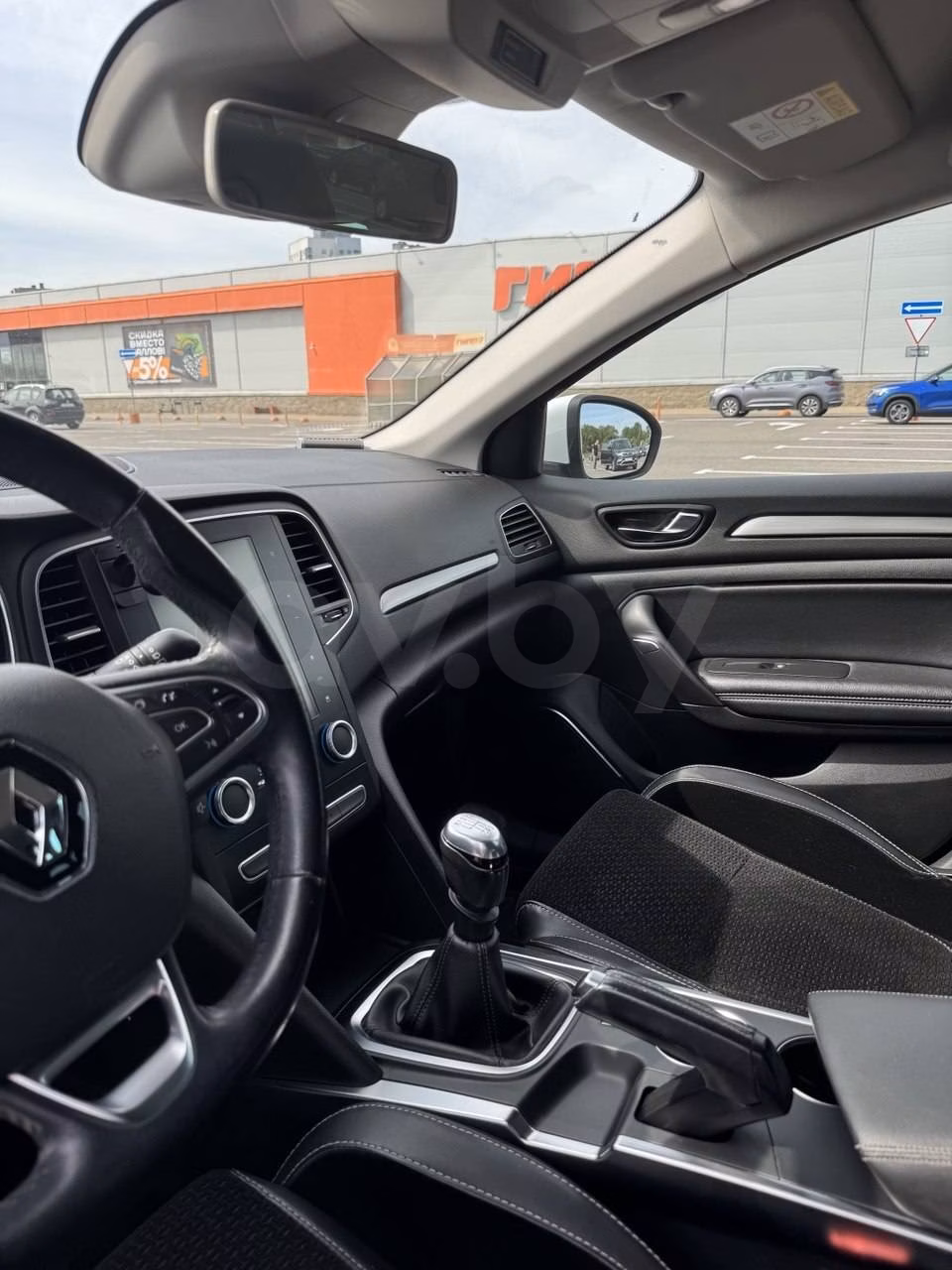 Renault Megane фото 18