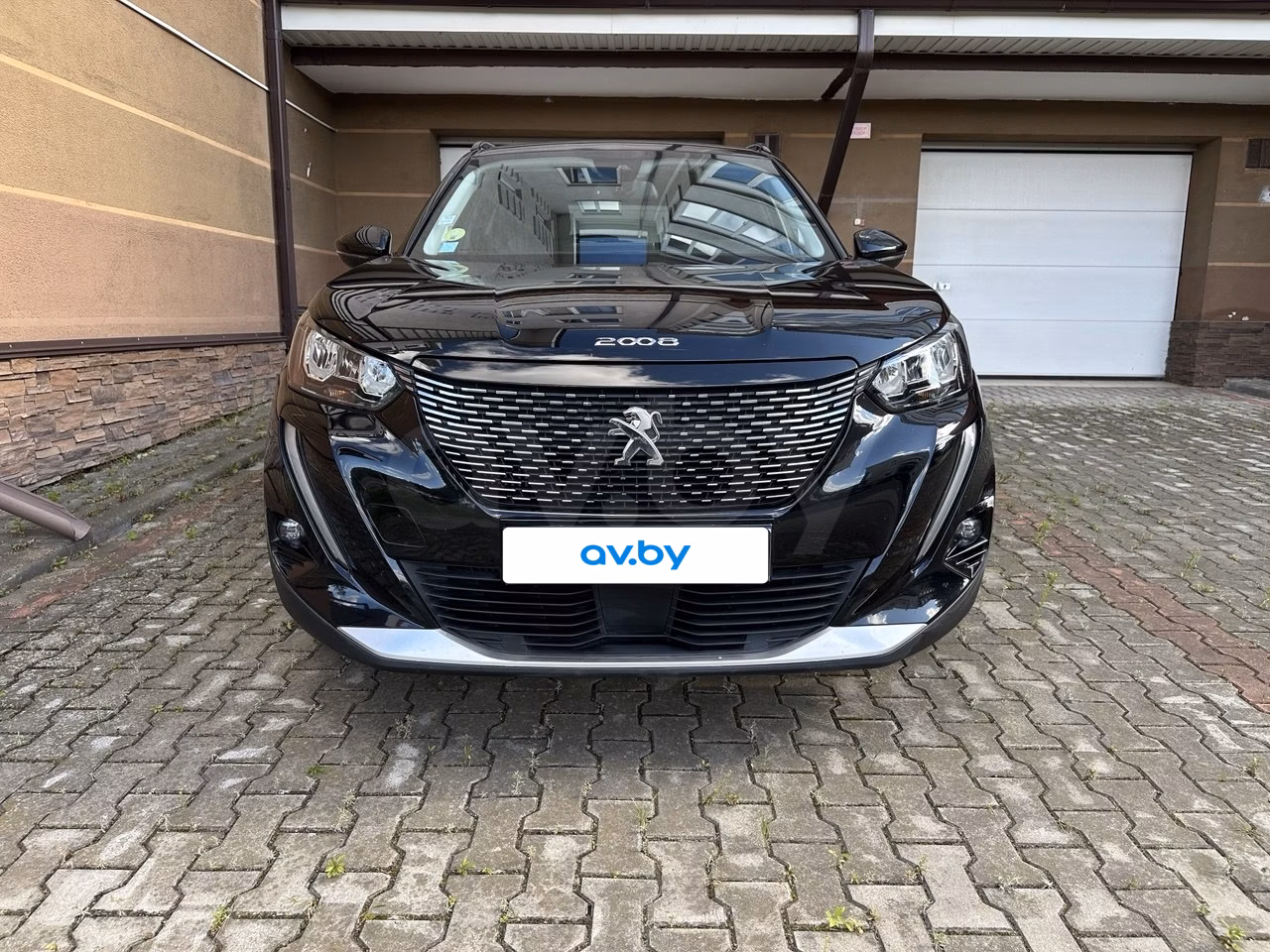 Peugeot 2008 фото 2