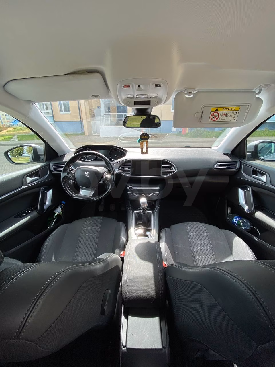 Peugeot 308 фото 11