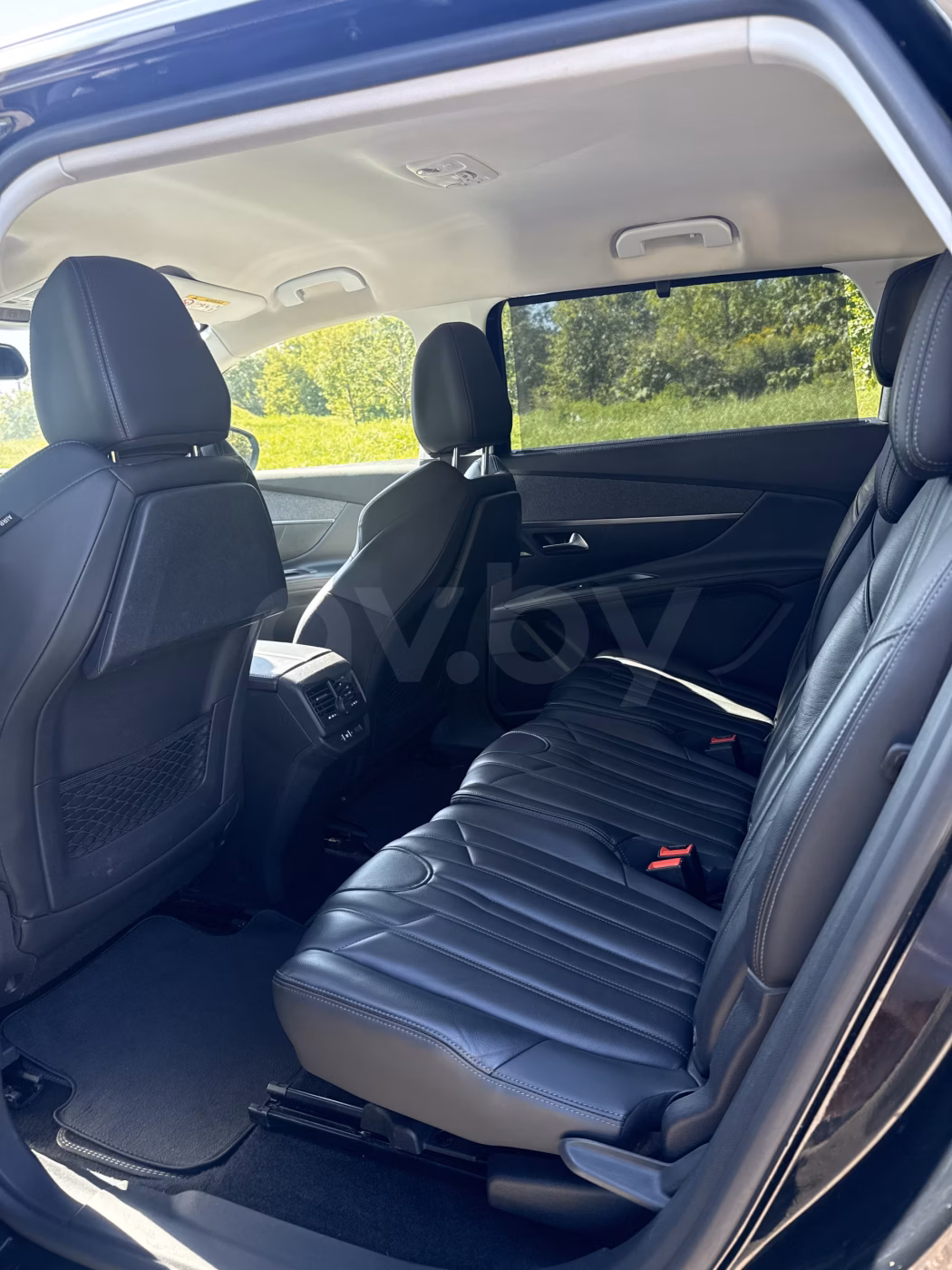 Peugeot 5008 фото 6