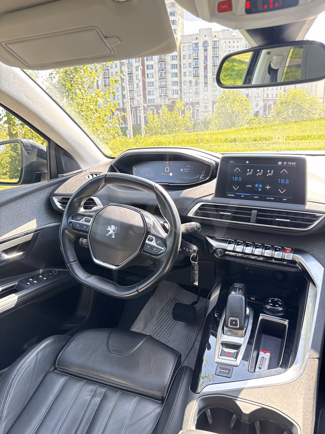 Peugeot 5008 фото 18